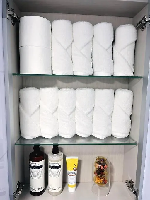 Villa Clean & All New - Songridan-Gil, Seokchon Lake, Lotte World, Kspo Dome, Olympic Park, Han River, Asan Hospital, Coex Seul Coreia do Sul